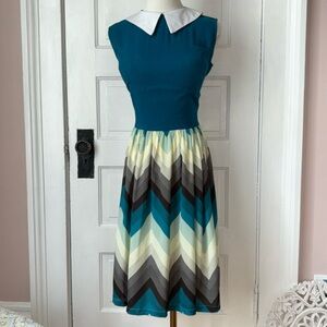 QUEEN OF HEARTS BY LETTY TENANT RETRO COLLARED DRESS